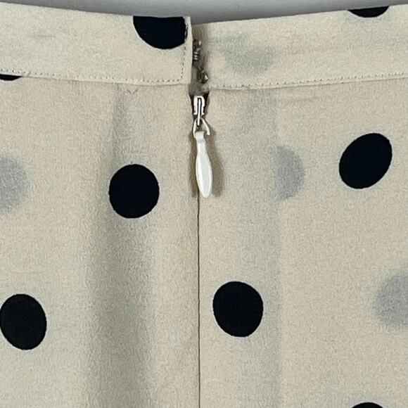The Limited Silk Pleated Beige with Black Polk Dots Knee Length Skirt Size 4 - Picture 4 of 7
